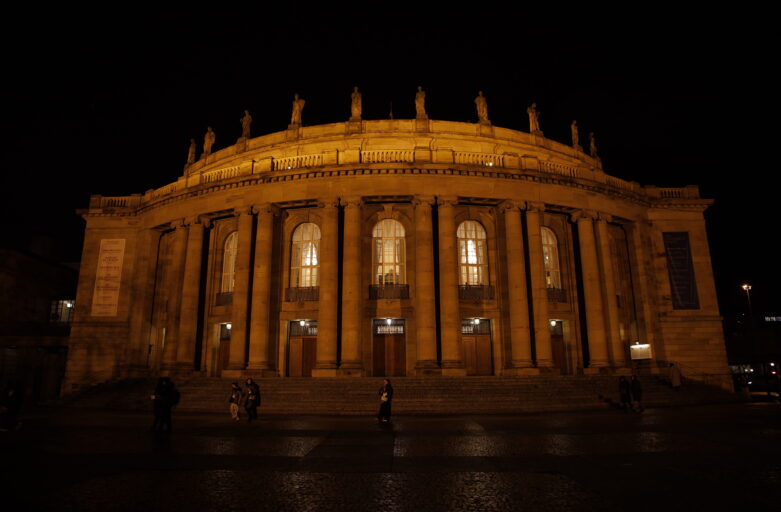 Vorhang auf! – Das Stuttgarter Opernhaus